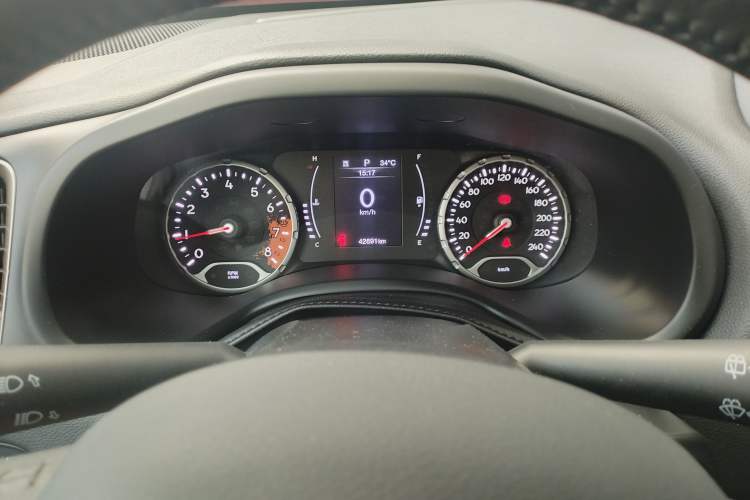 Used Jeep Renegade 2019 220T Automatic Elite Edition Instrument Cluster