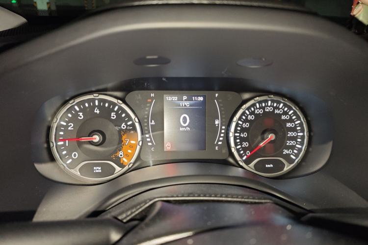 Used Jeep Renegade 2019 220T Automatic Leading Edition Instrument Cluster