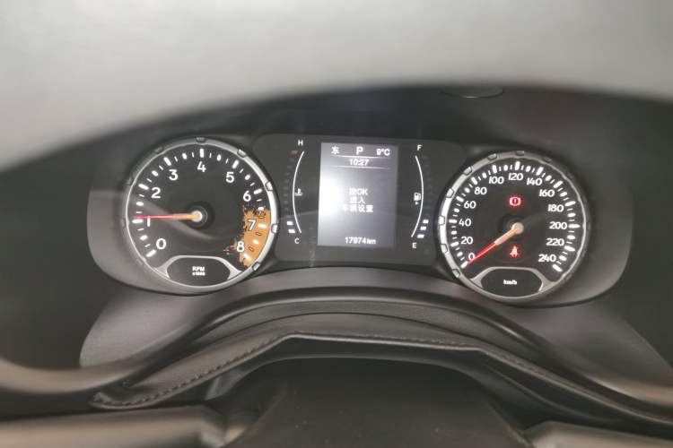 Used Jeep Renegade 2019 220T Automatic Leading Edition Instrument Cluster