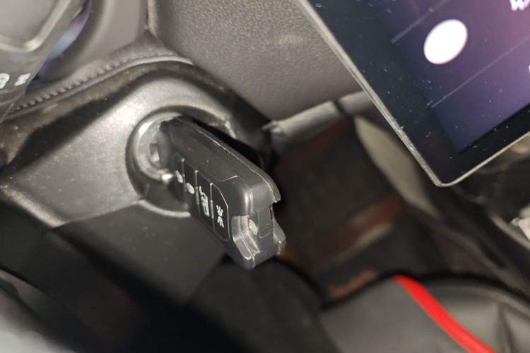Used Jeep Renegade 2019 220T Automatic Leading Edition Interior 1