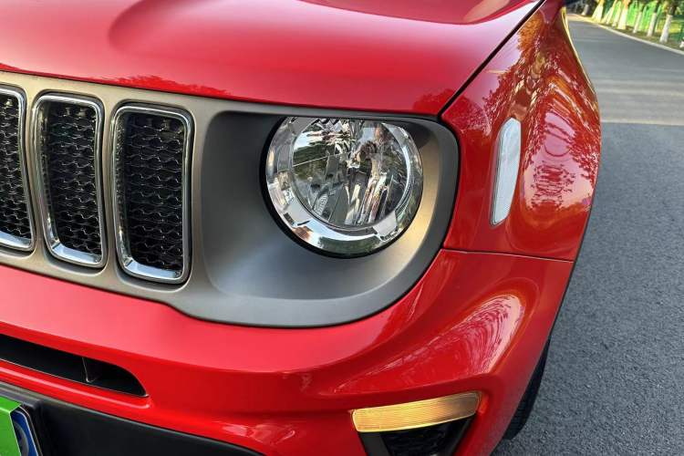 Used Jeep Renegade 2019 220T Automatic Elite Edition Left Front Headlight