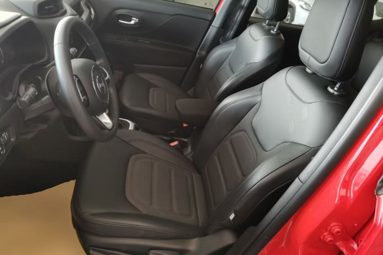 Used Jeep Renegade 2019 220T Automatic Leading Edition Left Front Seat