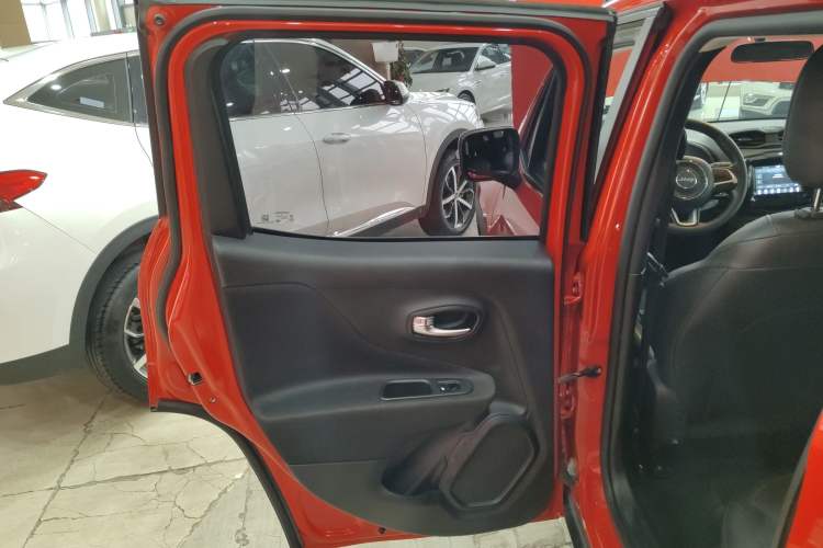 Used Jeep Renegade 2019 220T Automatic Leading Edition Left Rear Door Interior