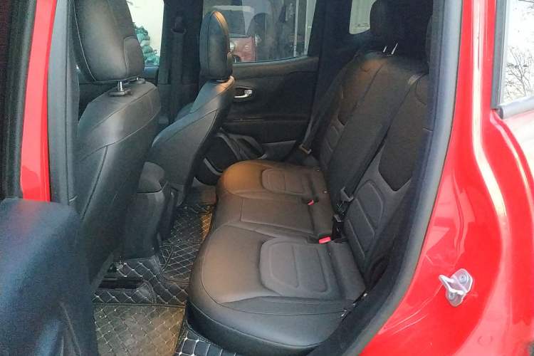 Used Jeep Renegade 2019 220T Automatic Leading Edition Left Rear Seat