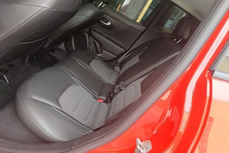 Used Jeep Renegade 2019 220T Automatic Elite Edition Left Rear Seat