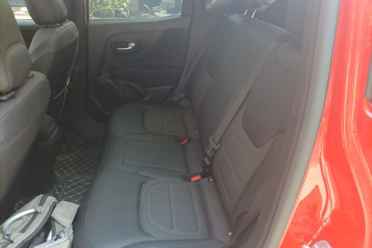 Used Jeep Renegade 2019 220T Automatic Leading Edition Left Rear Seat