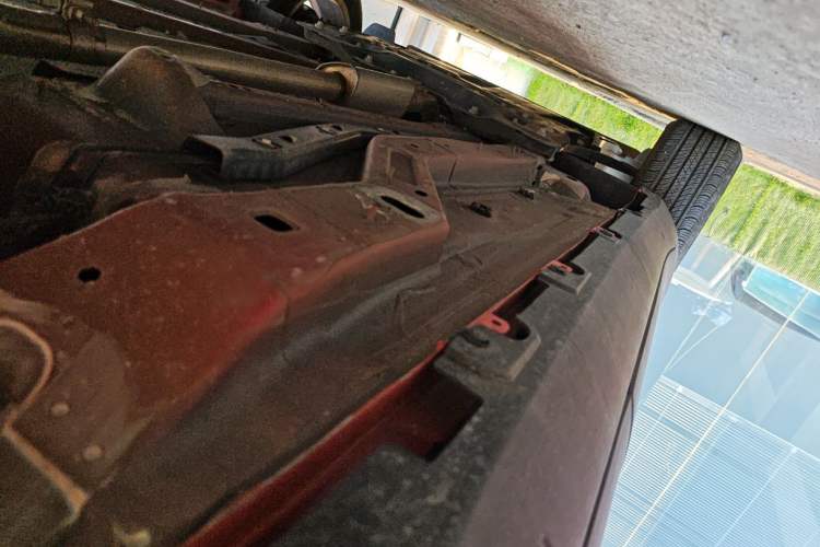 Used Jeep Renegade 2019 220T Automatic Leading Edition Left Side Sill