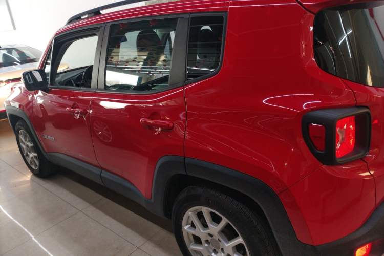 Used Jeep Renegade 2019 220T Automatic Leading Edition Left Side