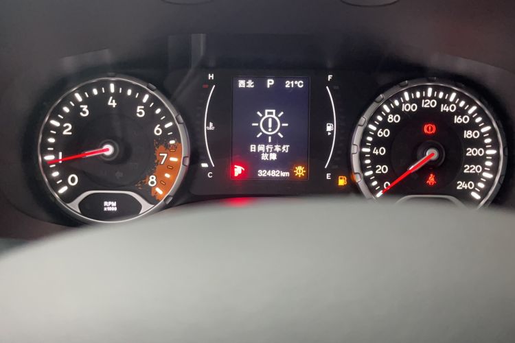 Used Jeep Renegade 2019 220T Automatic Elite Edition Odometer Close Up