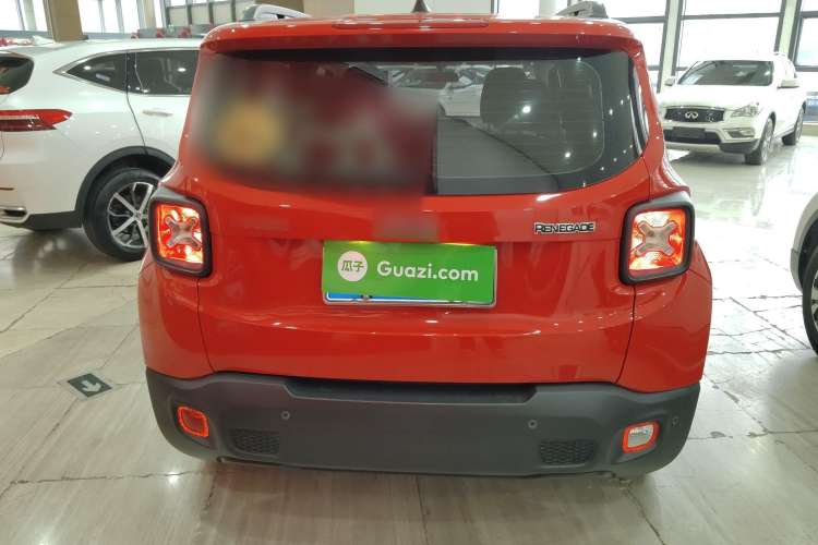 Used Jeep Renegade 2019 220T Automatic Leading Edition Rear