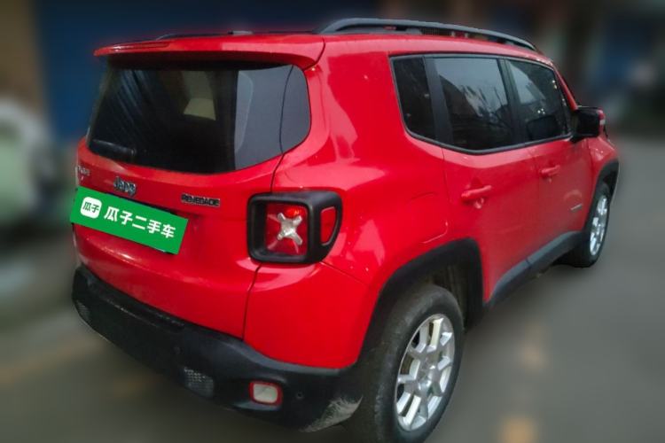 Used Jeep Renegade 2019 220T Automatic Leading Edition Rear Right 45 Deg