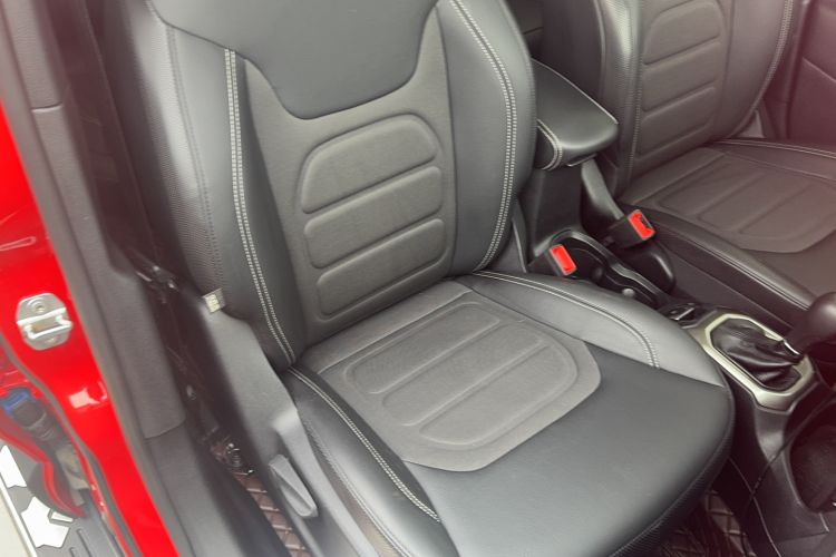 Used Jeep Renegade 2019 220T Automatic Elite Edition Right Front Seat