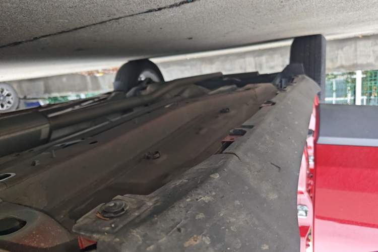 Used Jeep Renegade 2019 220T Automatic Leading Edition Right Side Sill