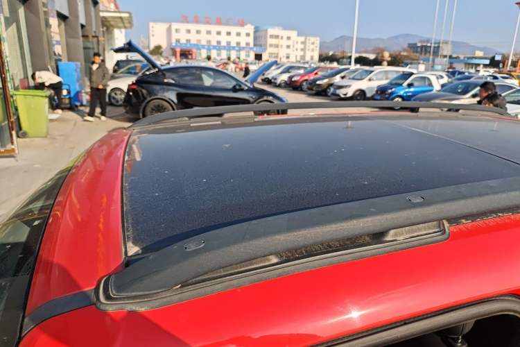 Used Jeep Renegade 2019 220T Automatic Leading Edition Roof