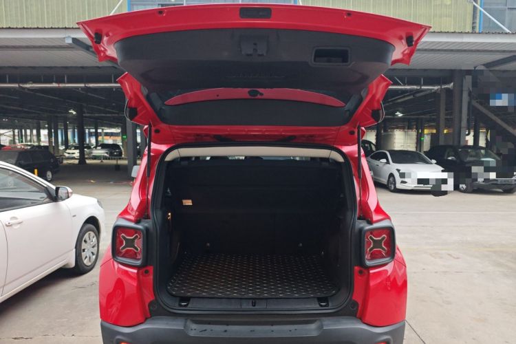 Used Jeep Renegade 2019 220T Automatic Night Eagle Edition Trunk
