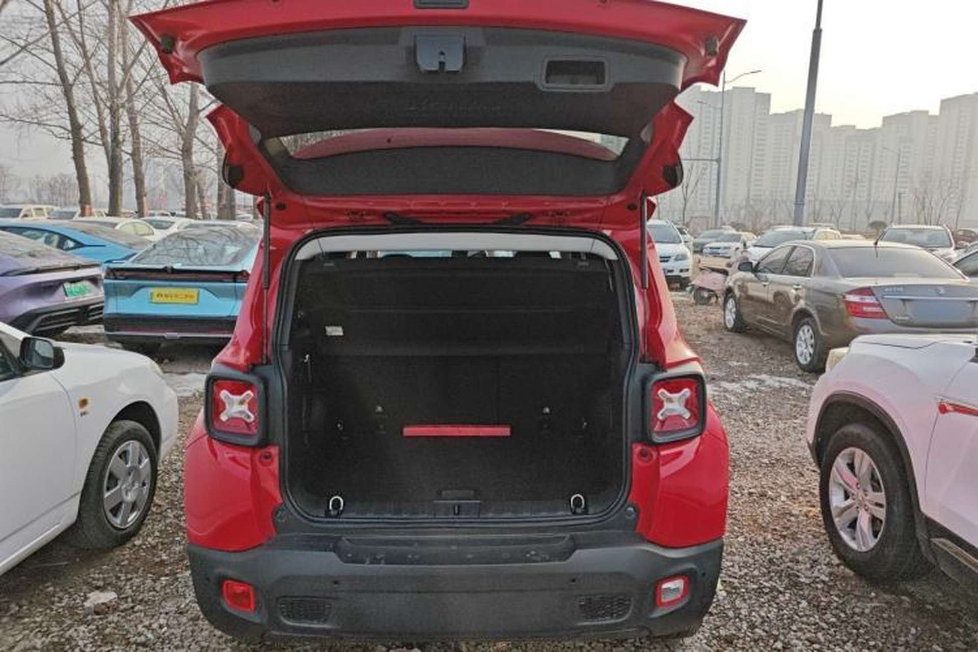Used Jeep Renegade 2019 220T Automatic Leading Edition Trunk