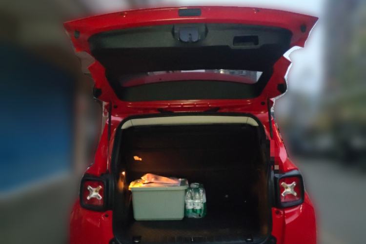 Used Jeep Renegade 2019 220T Automatic Leading Edition Trunk