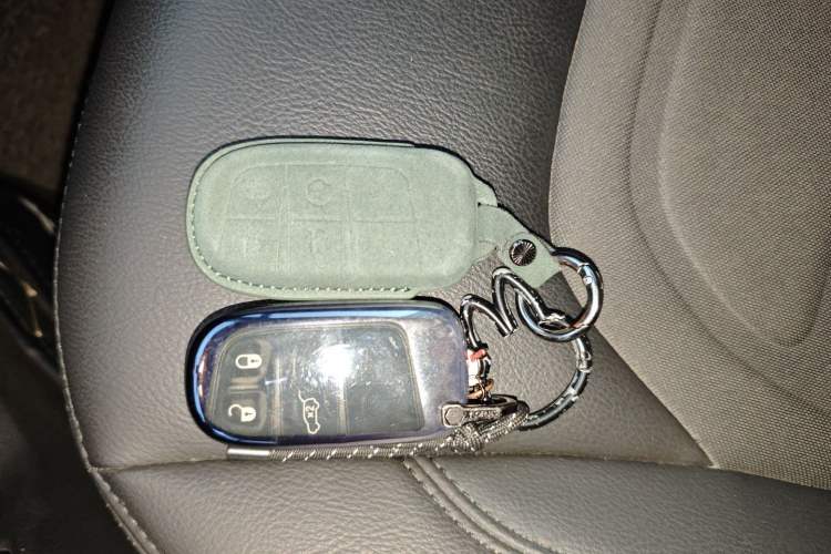 Used Jeep Renegade 2019 220T Automatic Night Eagle Edition Vehicle Key