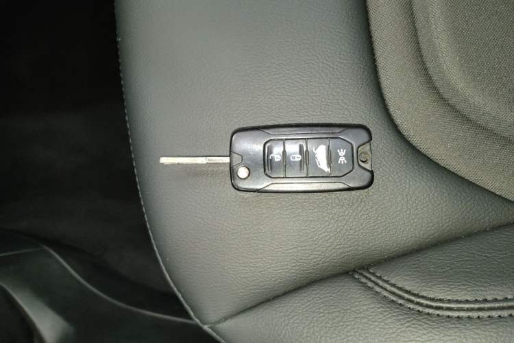 Used Jeep Renegade 2019 220T Automatic Leading Edition Vehicle Key