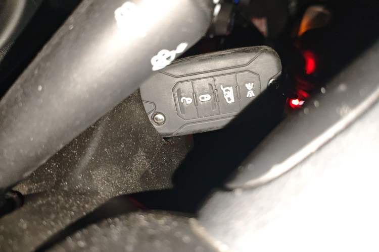 Used Jeep Renegade 2019 220T Automatic Leading Edition Vehicle Key
