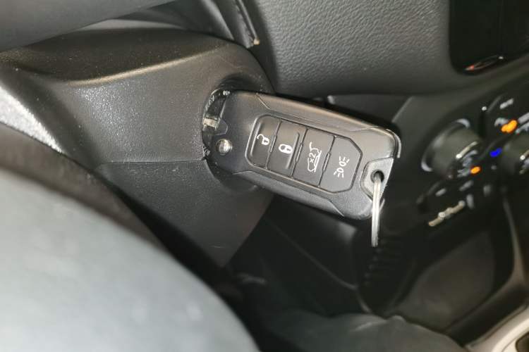 Used Jeep Renegade 2019 220T Automatic Leading Edition Vehicle Key