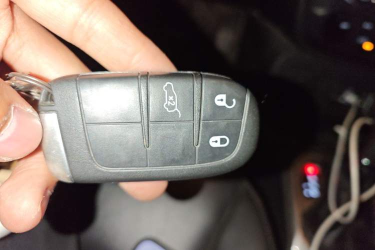 Used Jeep Renegade 2019 220T Automatic Elite Edition Vehicle Key