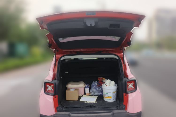 Used Jeep Renegade 2019 220T Automatic Night Eagle Edition Trunk