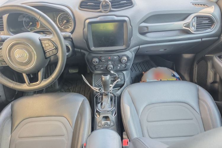 Used Jeep Renegade 2019 220T Automatic Night Eagle Edition Interior 1