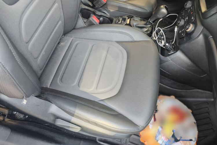 Used Jeep Renegade 2019 220T Automatic Night Eagle Edition Interior 4