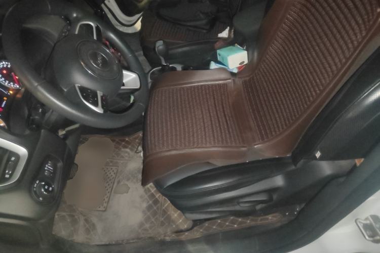 Used Jeep Renegade 2019 220T Automatic Leading Edition Left Front Seat