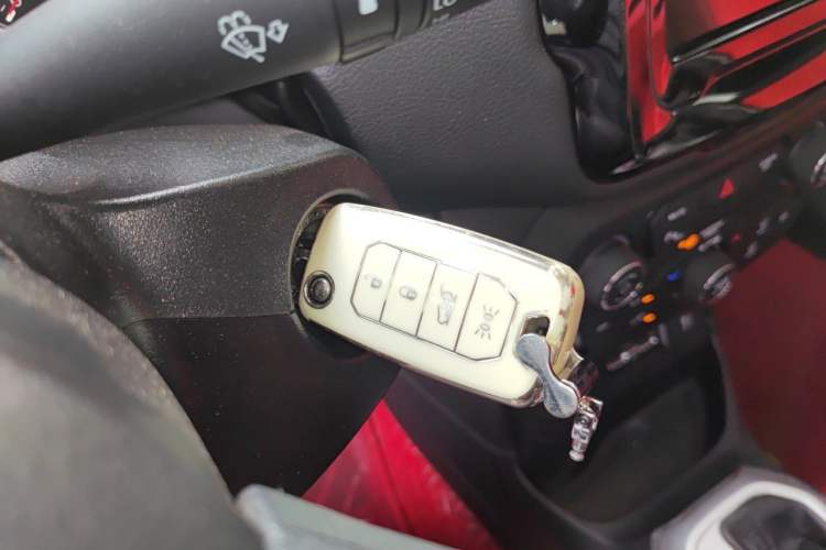Used Jeep Renegade 2019 220T Automatic Leading Edition Vehicle Key