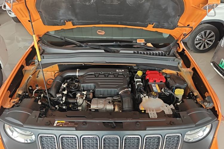 Used Jeep Renegade 2019 220T Automatic Leading Edition Engine Bay