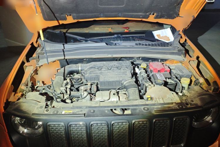 Used Jeep Renegade 2019 220T Automatic Leading Edition Engine Bay