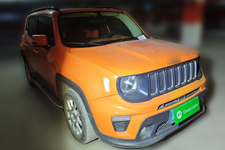 Used Jeep Renegade 2019 220T Automatic Leading Edition Front Right 45 Deg