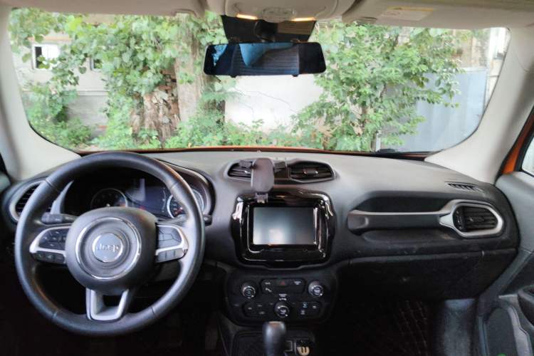 Used Jeep Renegade 2019 220T Automatic Leading Edition Headliner
