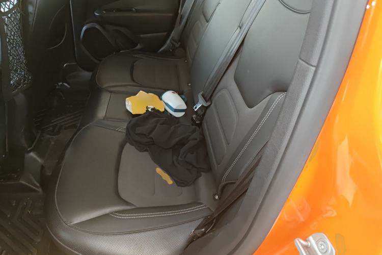 Used Jeep Renegade 2019 220T Automatic Elite Edition Interior 4