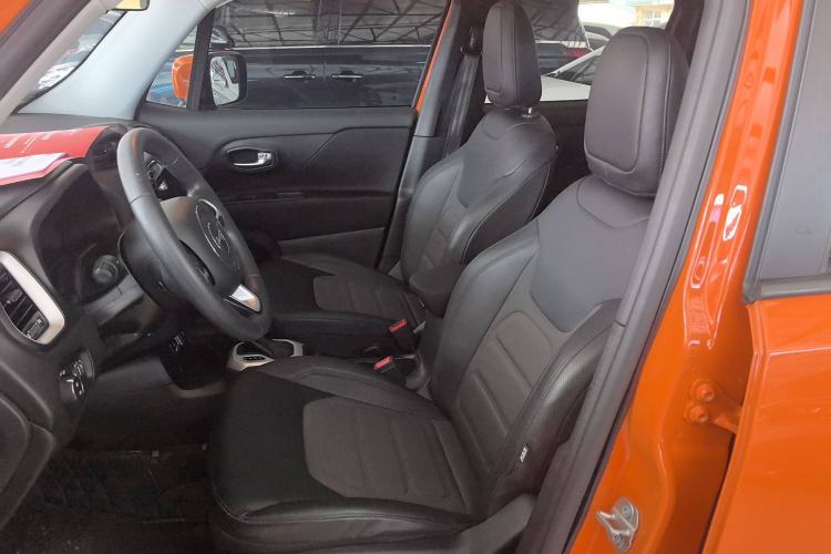 Used Jeep Renegade 2019 220T Automatic Leading Edition Left Front Seat