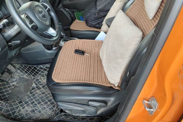 Used Jeep Renegade 2019 220T Automatic Leading Edition Left Front Seat