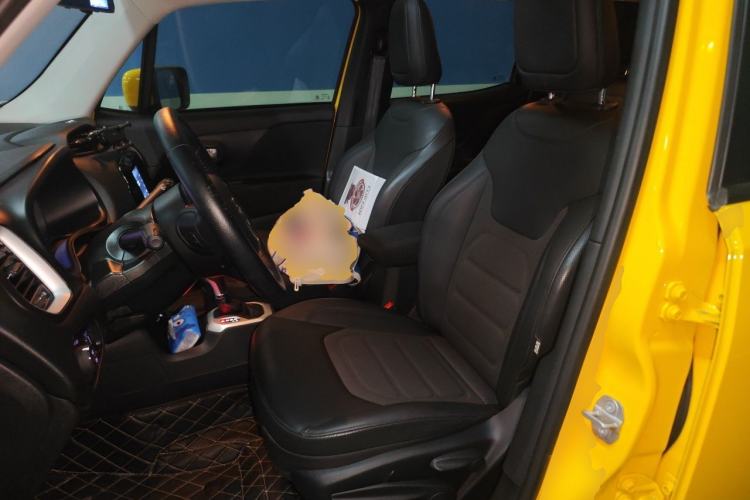 Used Jeep Renegade 2019 220T Automatic Leading Edition Left Front Seat