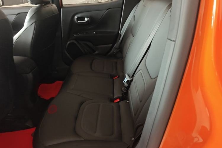 Used Jeep Renegade 2019 220T Automatic Leading Edition Left Rear Seat