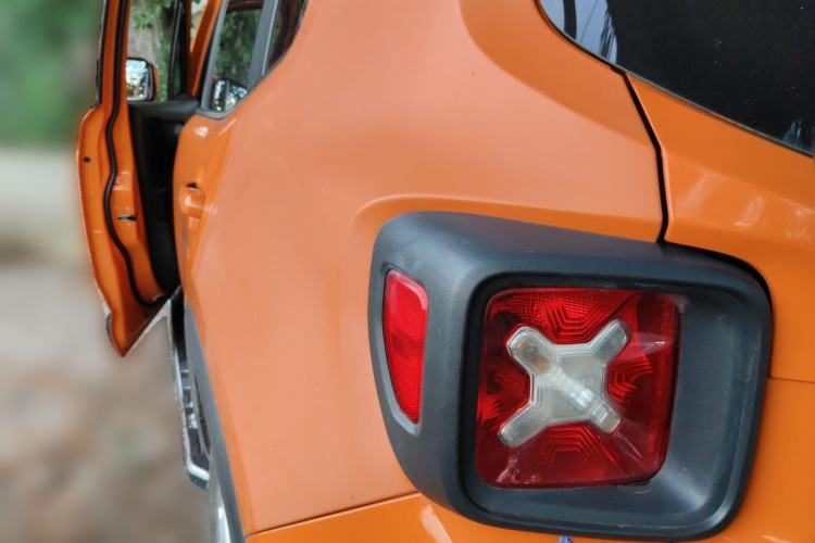 Used Jeep Renegade 2019 220T Automatic Leading Edition Rear