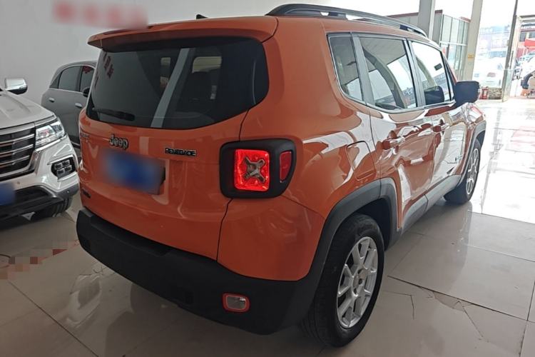 Used Jeep Renegade 2019 220T Automatic Leading Edition Rear Right 45 Deg