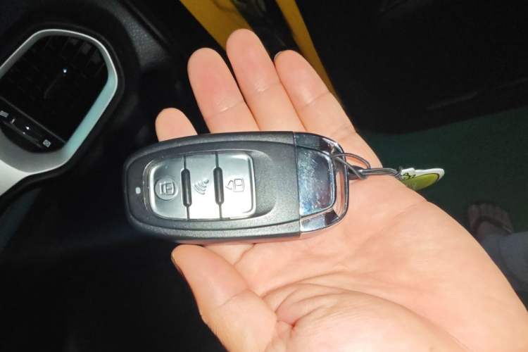 Used Jeep Renegade 2019 220T Automatic Leading Edition Vehicle Key