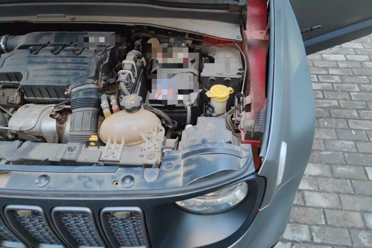 Used Jeep Renegade 2021 220T Automatic 80th Anniversary Edition Engine Bay Left