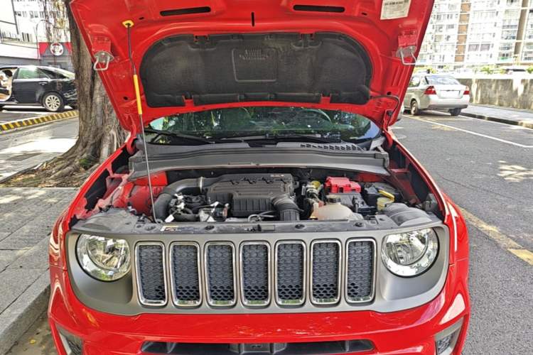 Used Jeep Renegade 2021 220T Automatic Elite Edition Engine Bay