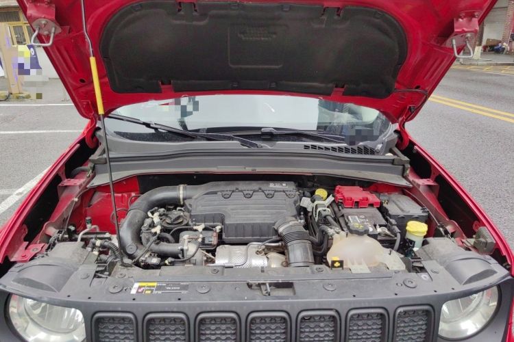 Used Jeep Renegade 2021 220T Automatic Elite Edition Engine Bay