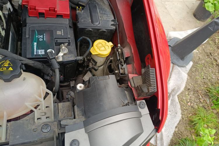 Used Jeep Renegade 2021 220T Automatic Elite Edition Engine Bay Left