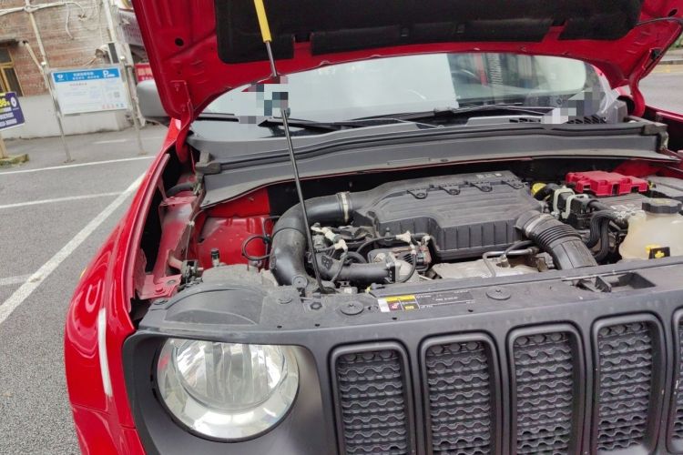 Used Jeep Renegade 2021 220T Automatic Elite Edition Engine Bay Right