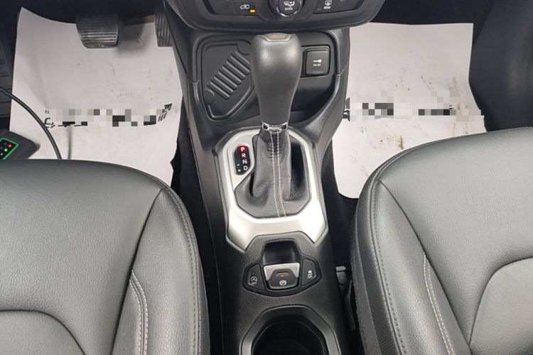 Used Jeep Renegade 2021 220T Automatic 80th Anniversary Edition Gear Lever