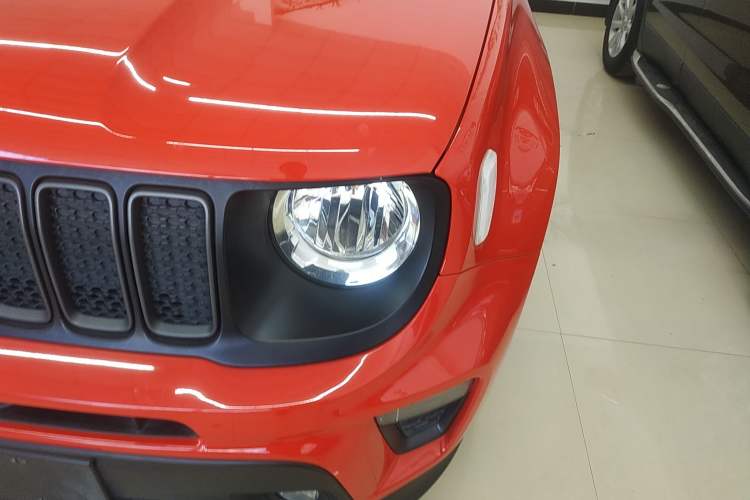 Used Jeep Renegade 2021 220T Automatic Night Eagle Edition Left Front Headlight